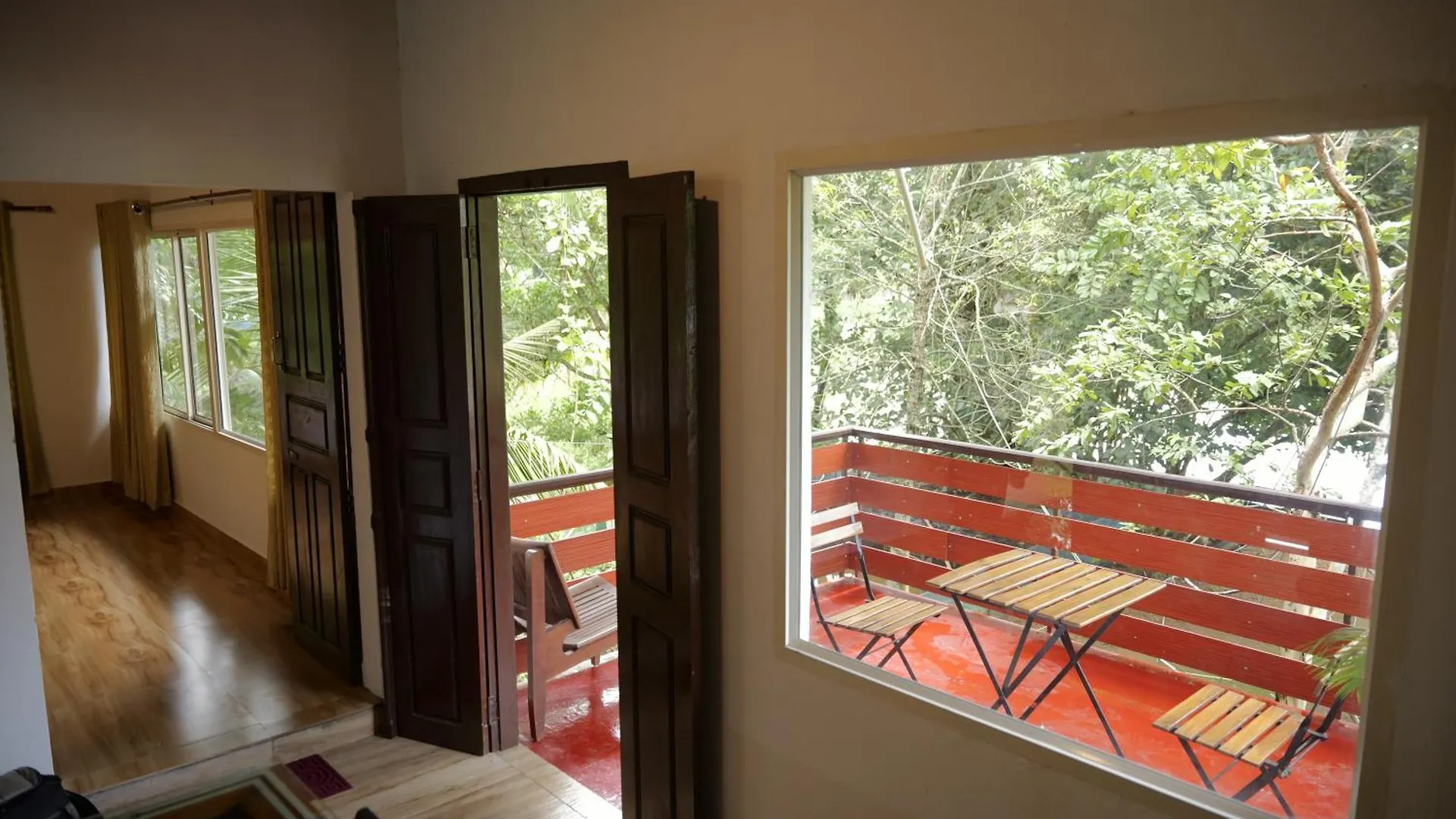 Chirpingnest Villa Kumarakom Holiday home